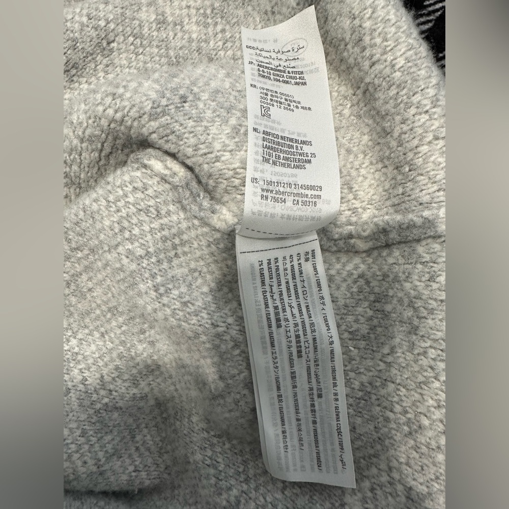 Abercrombie & Fitch Houndstooth Pattern Cardigan … - image 4